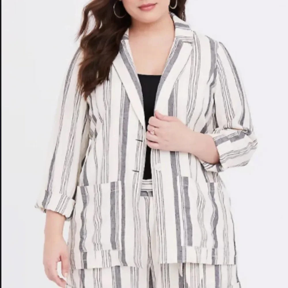 NWT Torrid Stripe Linen Blazer‎ (Plus Size)